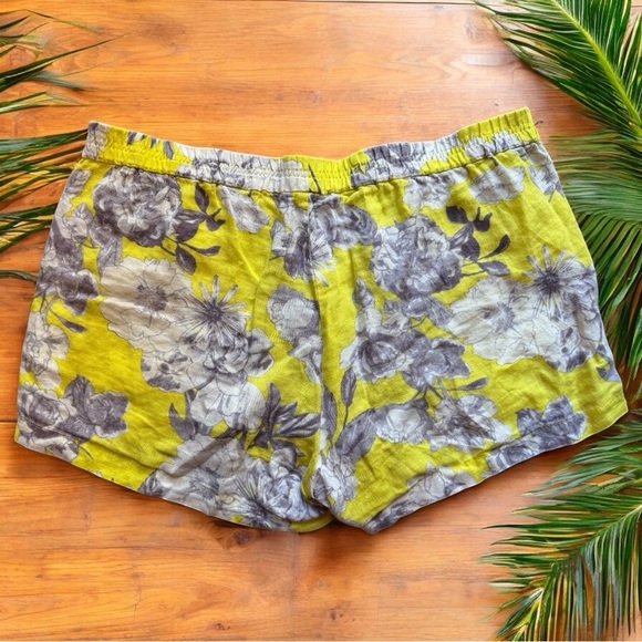 KUT from the Kloth Floral Pull-On Shorts – Size 14 – 100% Linen – Yellow & Gray - Picture 3 of 13